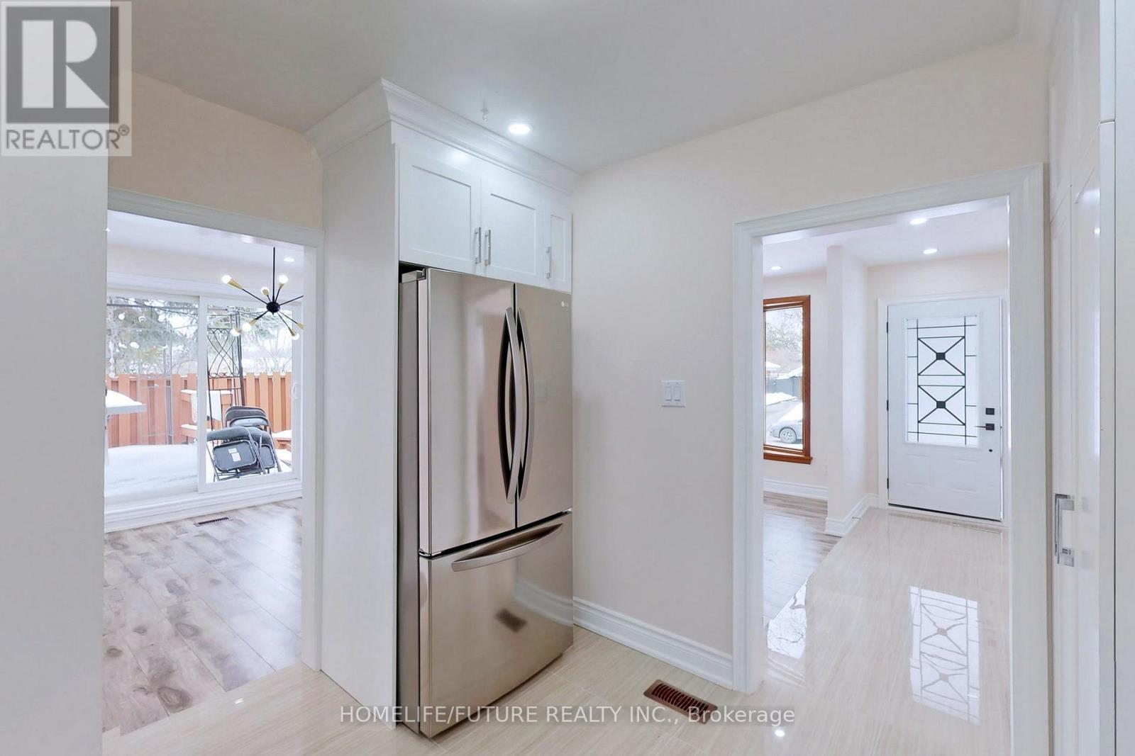 Main - 72 Treverton Drive, Toronto, Ontario  M1K 3S7 - Photo 24 - E12547210