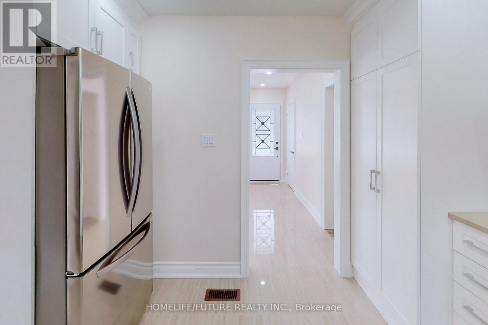 Main - 72 Treverton Drive, Toronto, Ontario  M1K 3S7 - Photo 27 - E12547210