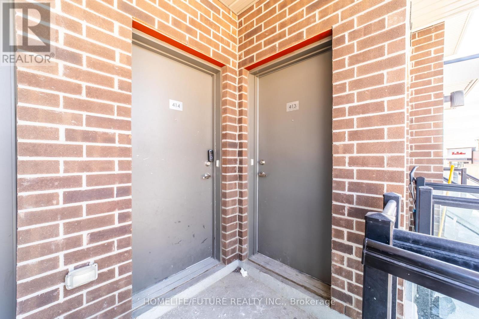 413 - 1460 Whites Road, Pickering, Ontario L1V 0E8 - Photo 2 - E12547328