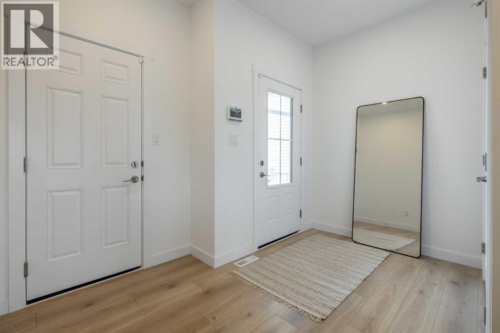 Property at 506 Ranch Green image 2