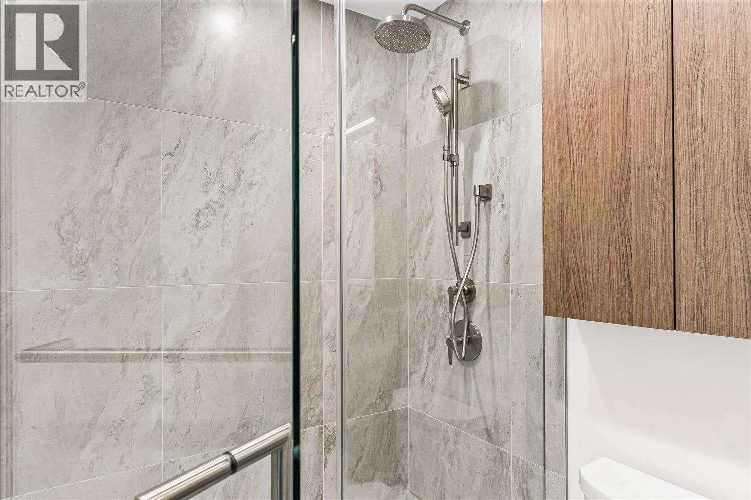 2010 626 Claremont Street, Coquitlam, British Columbia  V3J 3T4 - Photo 20 - R3066591