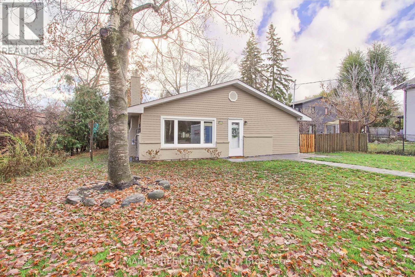 1021 GOSHEN ROAD, Innisfil, Ontario