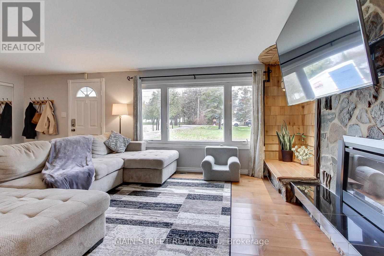 1021 Goshen Road, Innisfil, Ontario  L9S 2B5 - Photo 12 - N12547222