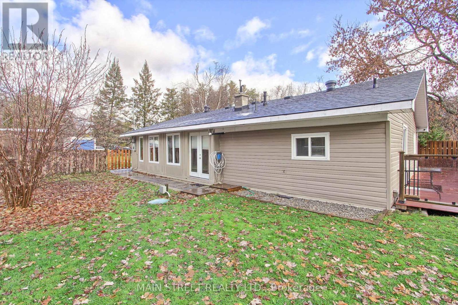 1021 Goshen Road, Innisfil, Ontario  L9S 2B5 - Photo 5 - N12547222