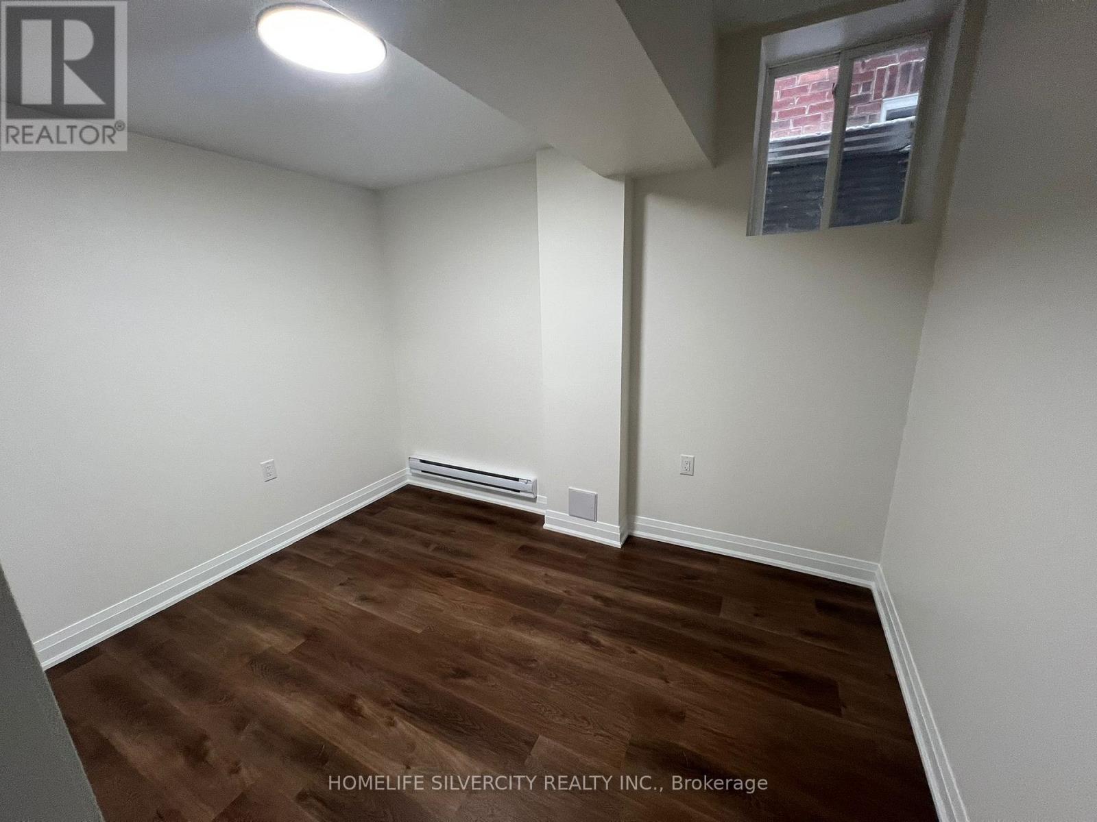 Bsmnt - 51 Wainfleet Crescent, Vaughan, Ontario  L3L 0E7 - Photo 11 - N12547266