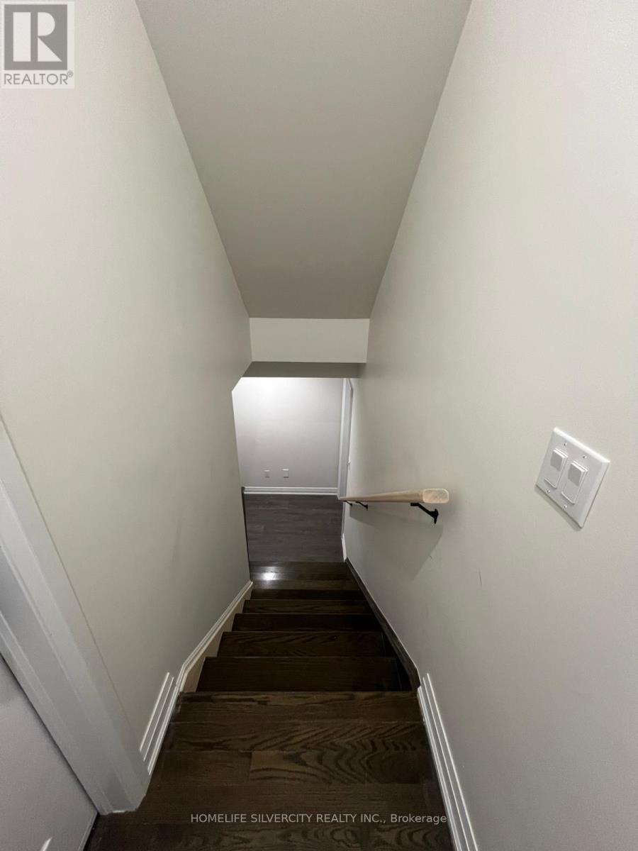 Bsmnt - 51 Wainfleet Crescent, Vaughan, Ontario  L3L 0E7 - Photo 2 - N12547266