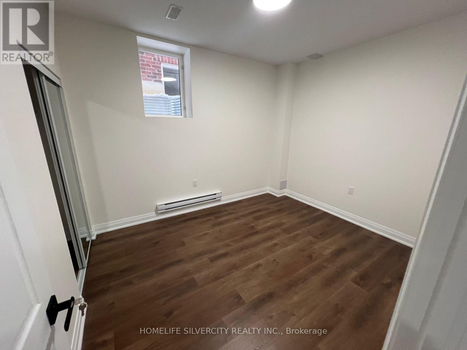 Bsmnt - 51 Wainfleet Crescent, Vaughan, Ontario  L3L 0E7 - Photo 9 - N12547266