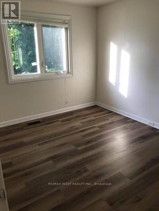 Main Floor - 410 Becker Road N, Richmond Hill, Ontario  L4C 2S4 - Photo 8 - N12547288