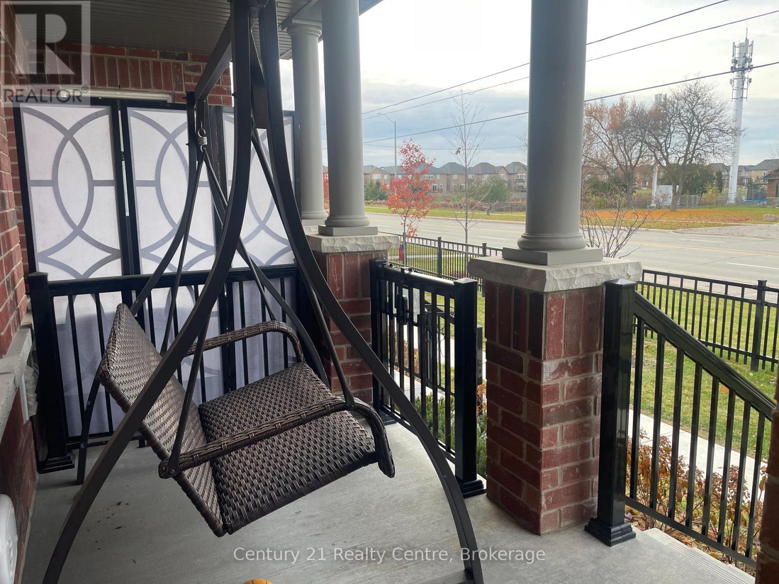 33 Brixham Lane, Brampton, Ontario  L7A 5K2 - Photo 16 - W12547206