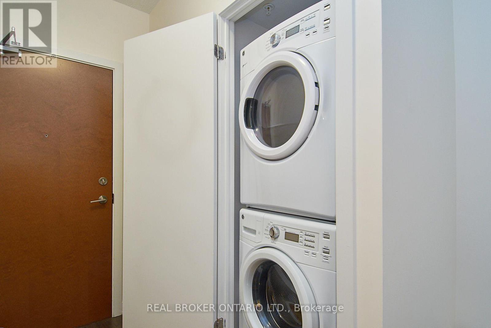 2601 - 2212 Lakeshore Boulevard S, Toronto, Ontario M8V 1A4 - Photo 39 - W12547260