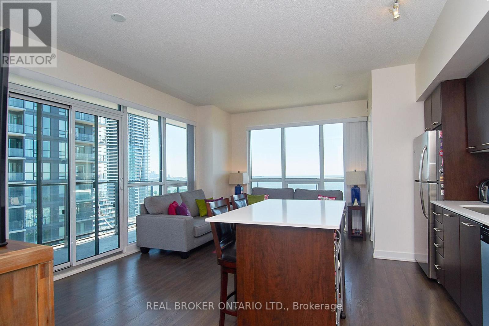 2601 - 2212 Lakeshore Boulevard S, Toronto, Ontario M8V 1A4 - Photo 9 - W12547260