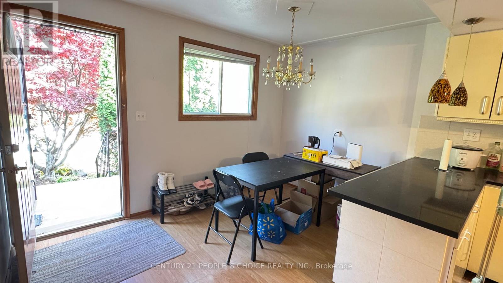 #furnished - 122 Rifle Range Road, Hamilton, Ontario L8S 3B6 - Photo 12 - X12547228