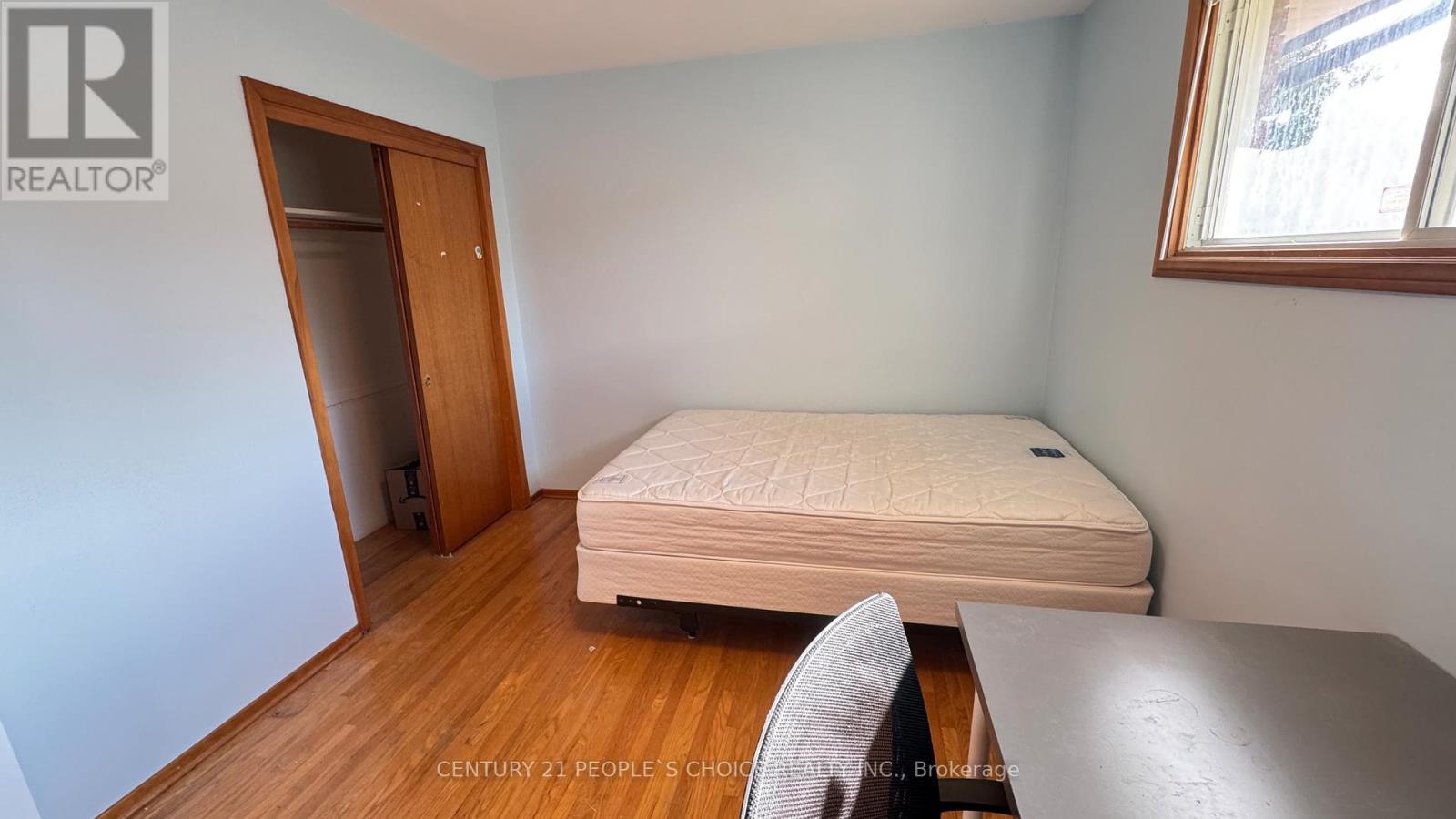 #furnished - 122 Rifle Range Road, Hamilton, Ontario L8S 3B6 - Photo 31 - X12547228