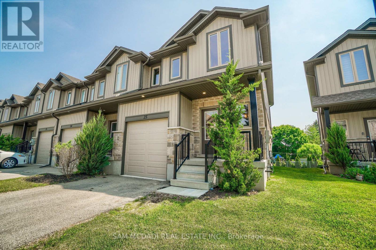 25 - 1023 Devonshire Avenue, Woodstock, Ontario N4S 0E7 - Photo 2 - X12547254