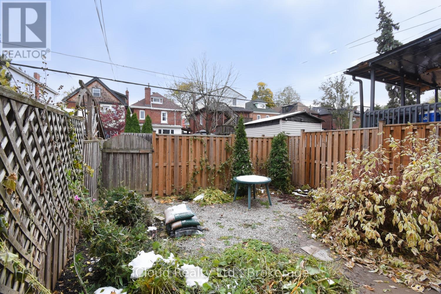 205 Prospect Street S, Hamilton, Ontario L8M 2Z6 - Photo 29 - X12547276