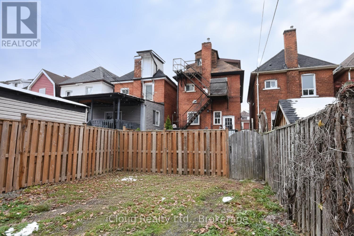 205 Prospect Street S, Hamilton, Ontario L8M 2Z6 - Photo 30 - X12547276