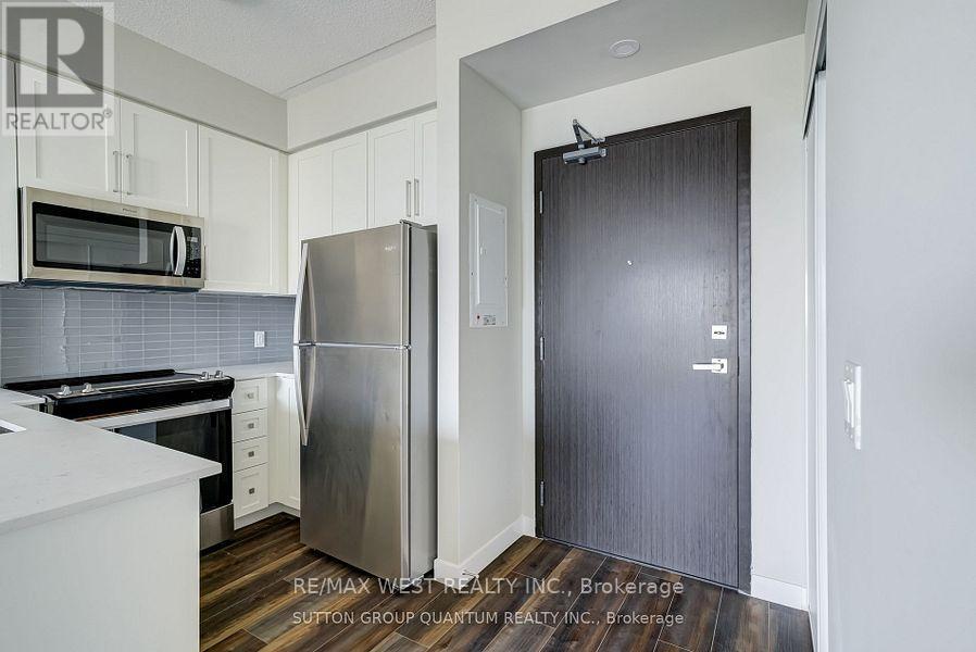 908 - 15 Queen Street S, Hamilton, Ontario L8P 0C6 - Photo 6 - X12547278