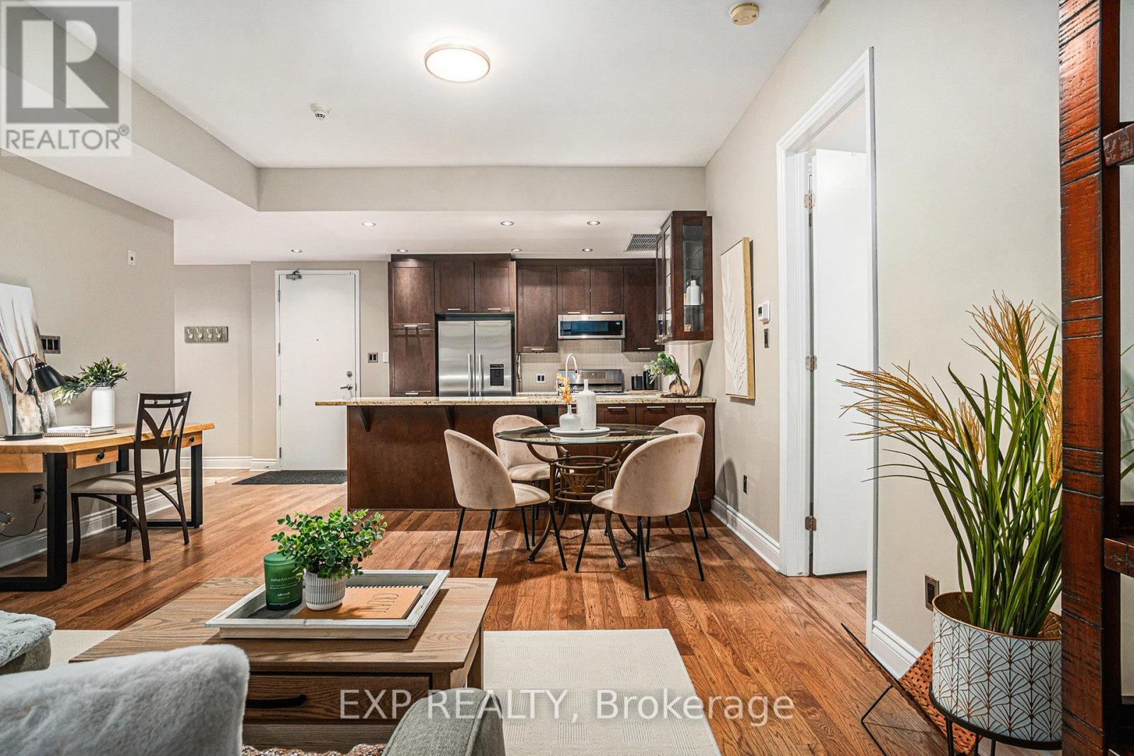 403 - 327 Breezehill Avenue S, Ottawa, Ontario K1Y 1R6 - Photo 16 - X12547362