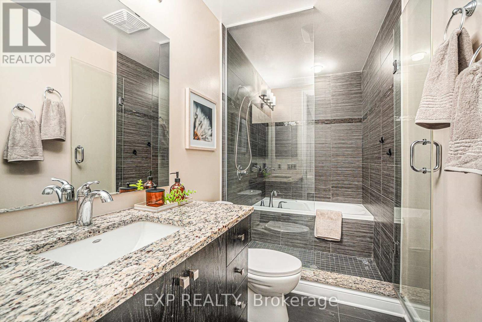 403 - 327 Breezehill Avenue S, Ottawa, Ontario K1Y 1R6 - Photo 26 - X12547362