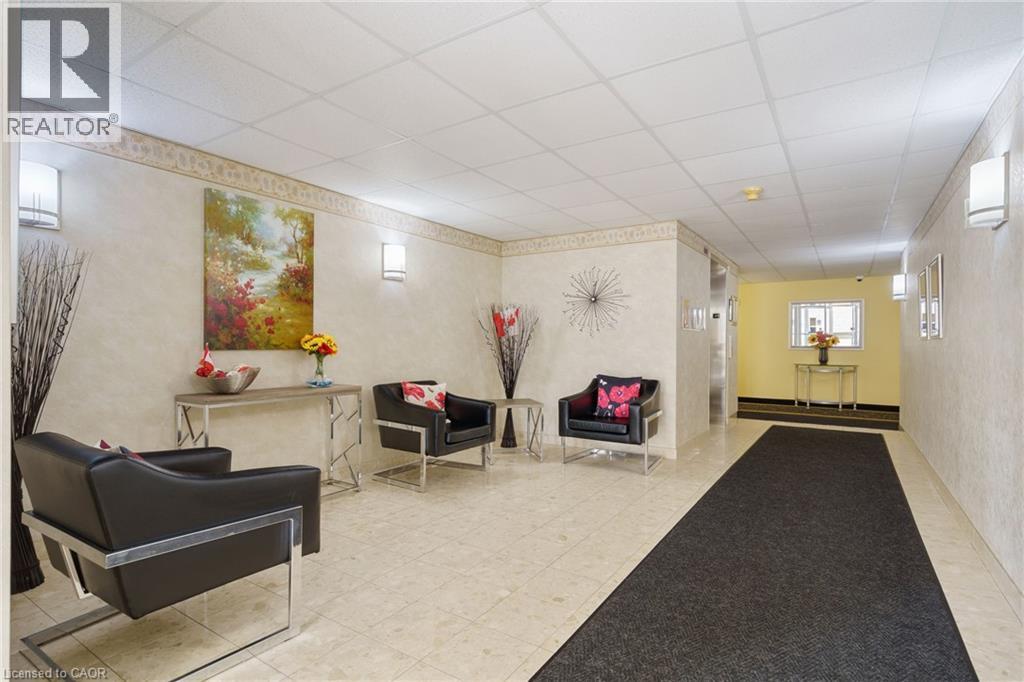 216 Plains Road W Unit# A304, Burlington, Ontario L7T 4K8 - Photo 2 - 40772578