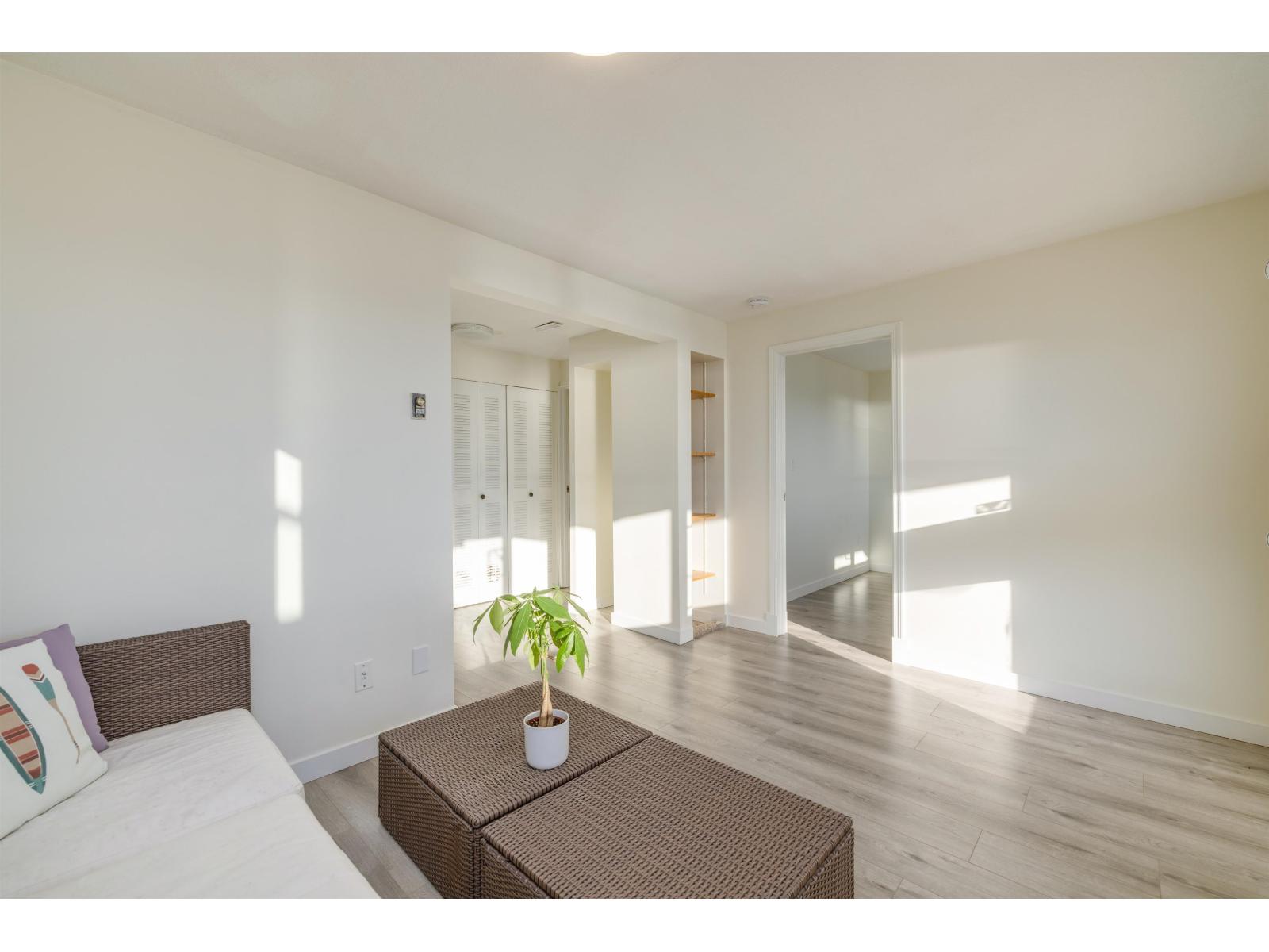 15152 Victoria Avenue, White Rock, British Columbia  V4B 1G3 - Photo 13 - R3067168