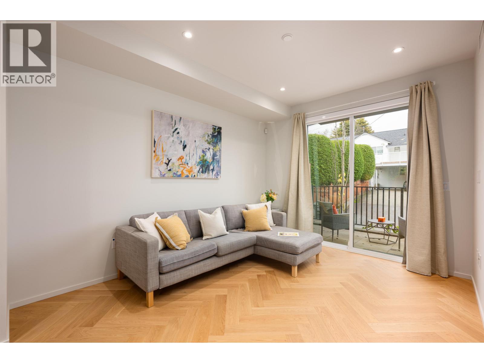 173 805 W 49th Avenue, Vancouver, British Columbia  V5Z 0A1 - Photo 3 - R3067336