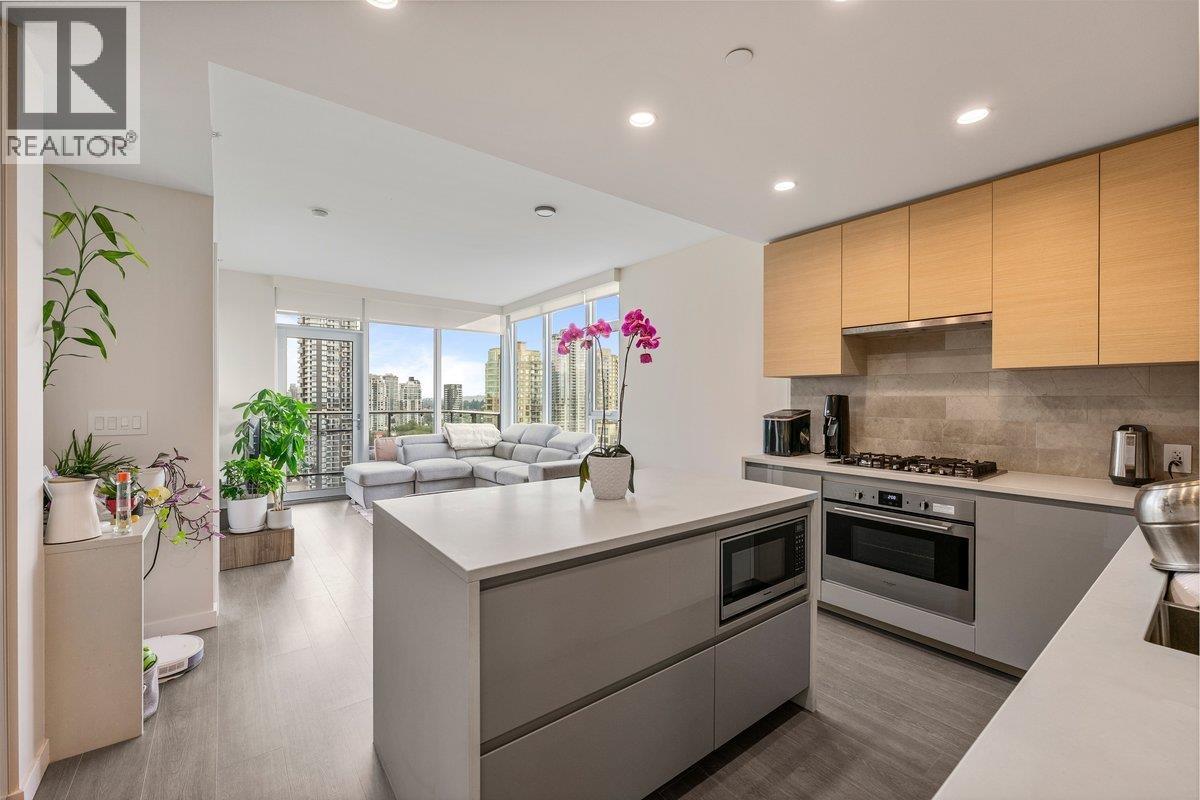 1711 2186 Gilmore Avenue, Burnaby, British Columbia V5C 0N7 - Photo 6 - R3067621