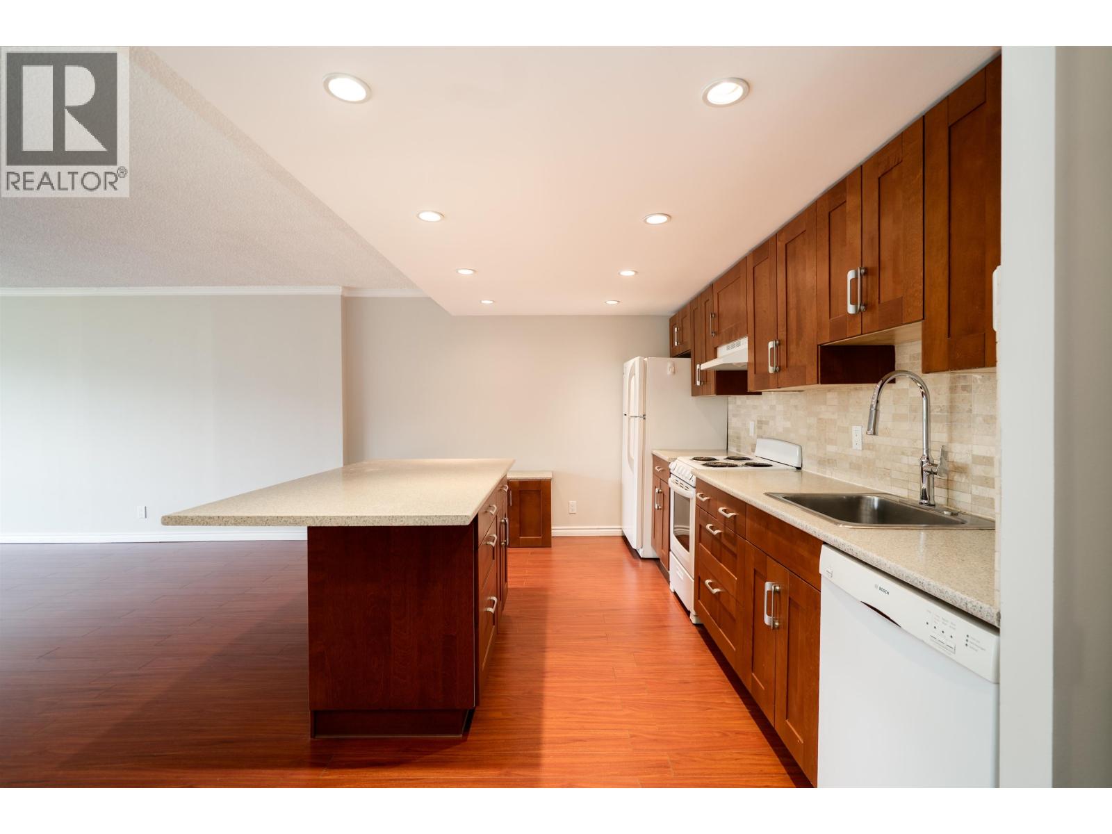 1319 2012 Fullerton Avenue, North Vancouver, British Columbia  V7P 3E3 - Photo 23 - R3066495