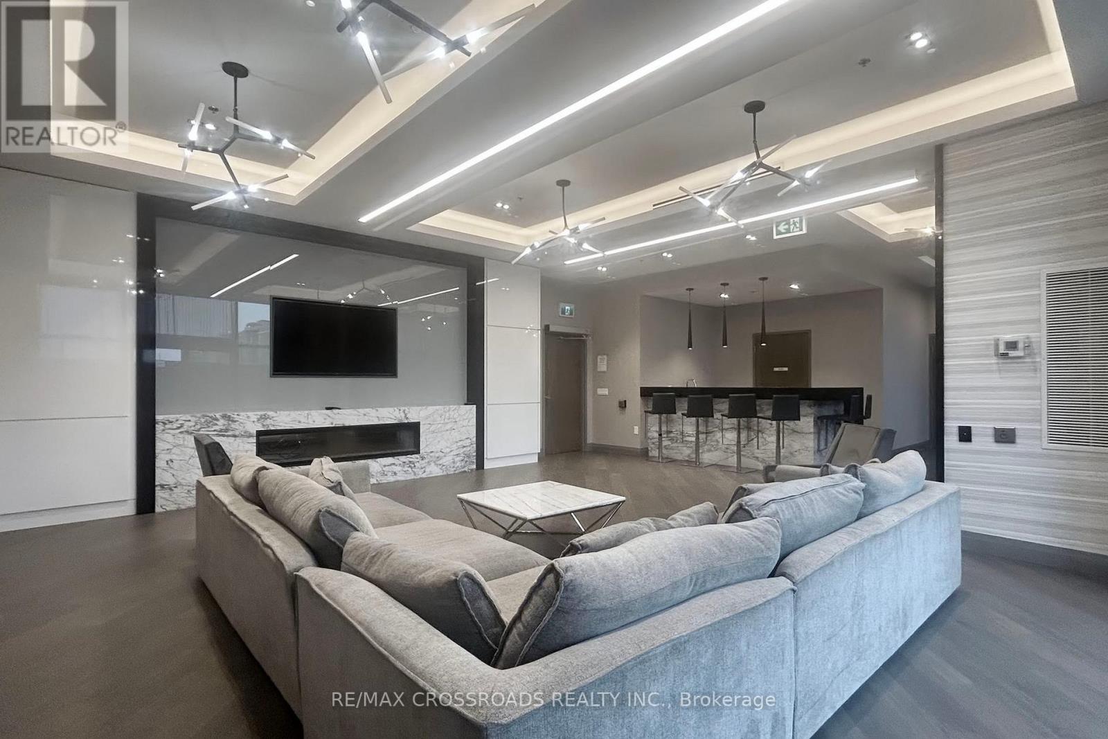 823 - 99 Eagle Rock Way, Vaughan, Ontario  L6A 5A7 - Photo 20 - N12546606