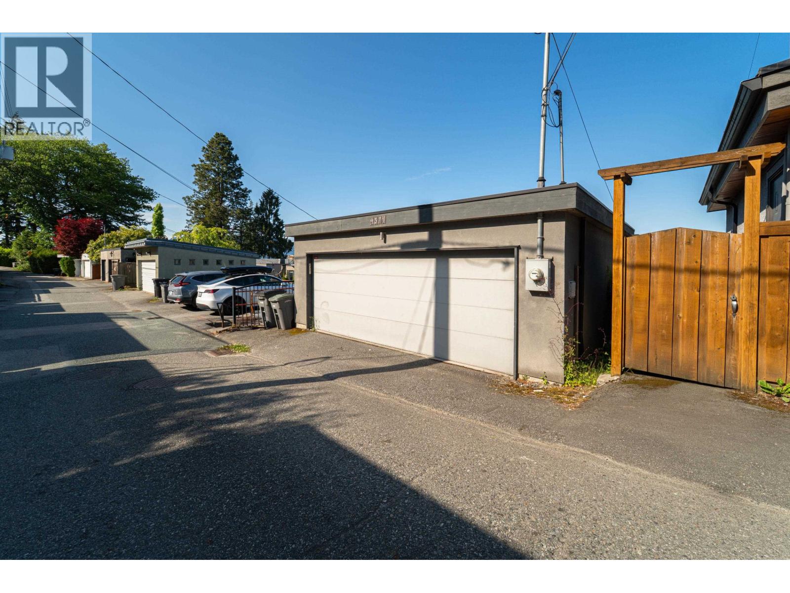 4371 Puget Drive, Vancouver, British Columbia V6L 2V7 - Photo 35 - R3067605