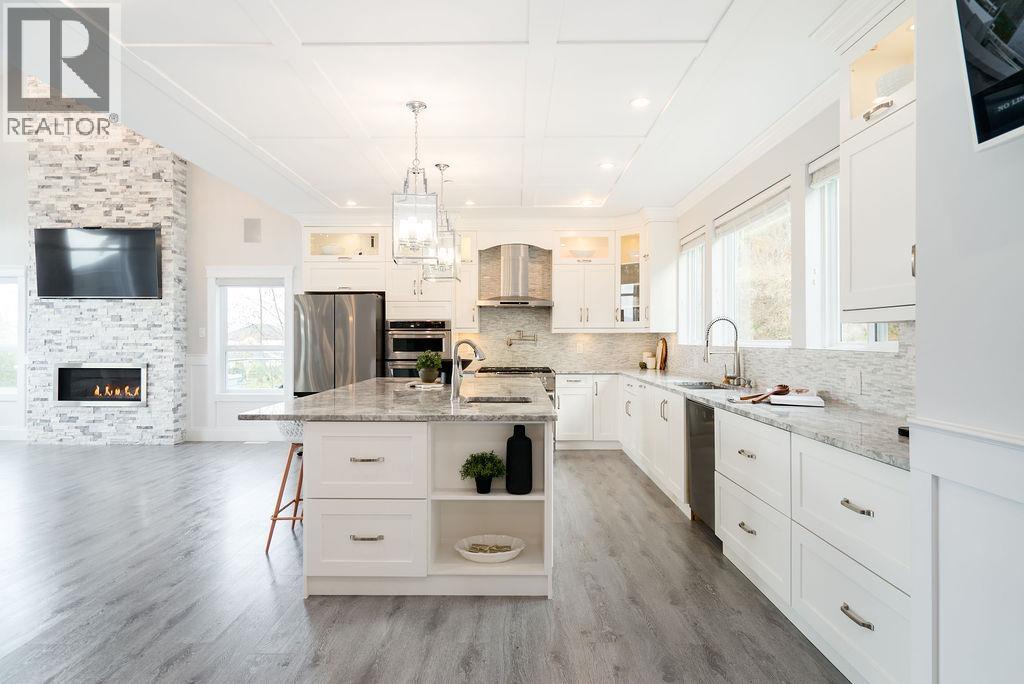 25540 Godwin Drive, Maple Ridge, British Columbia V2W 1G9 - Photo 6 - R3067611