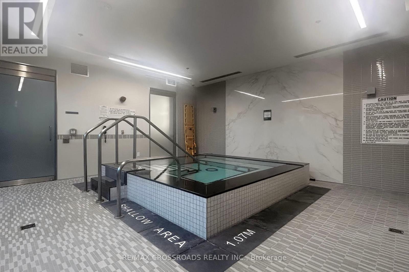 823 - 99 Eagle Rock Way, Vaughan, Ontario  L6A 5A7 - Photo 18 - N12546606