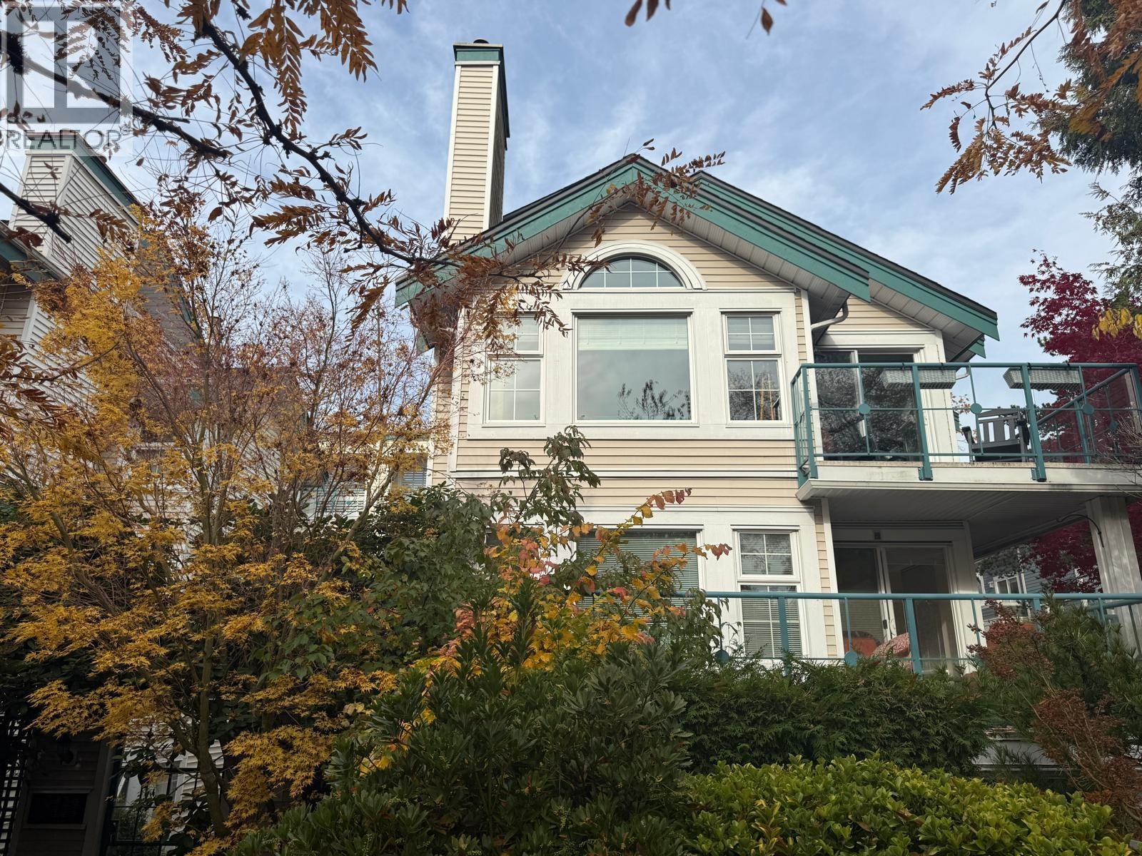 204 735 W 15th Avenue, Vancouver, British Columbia  V5Z 1R6 - Photo 1 - R3067631