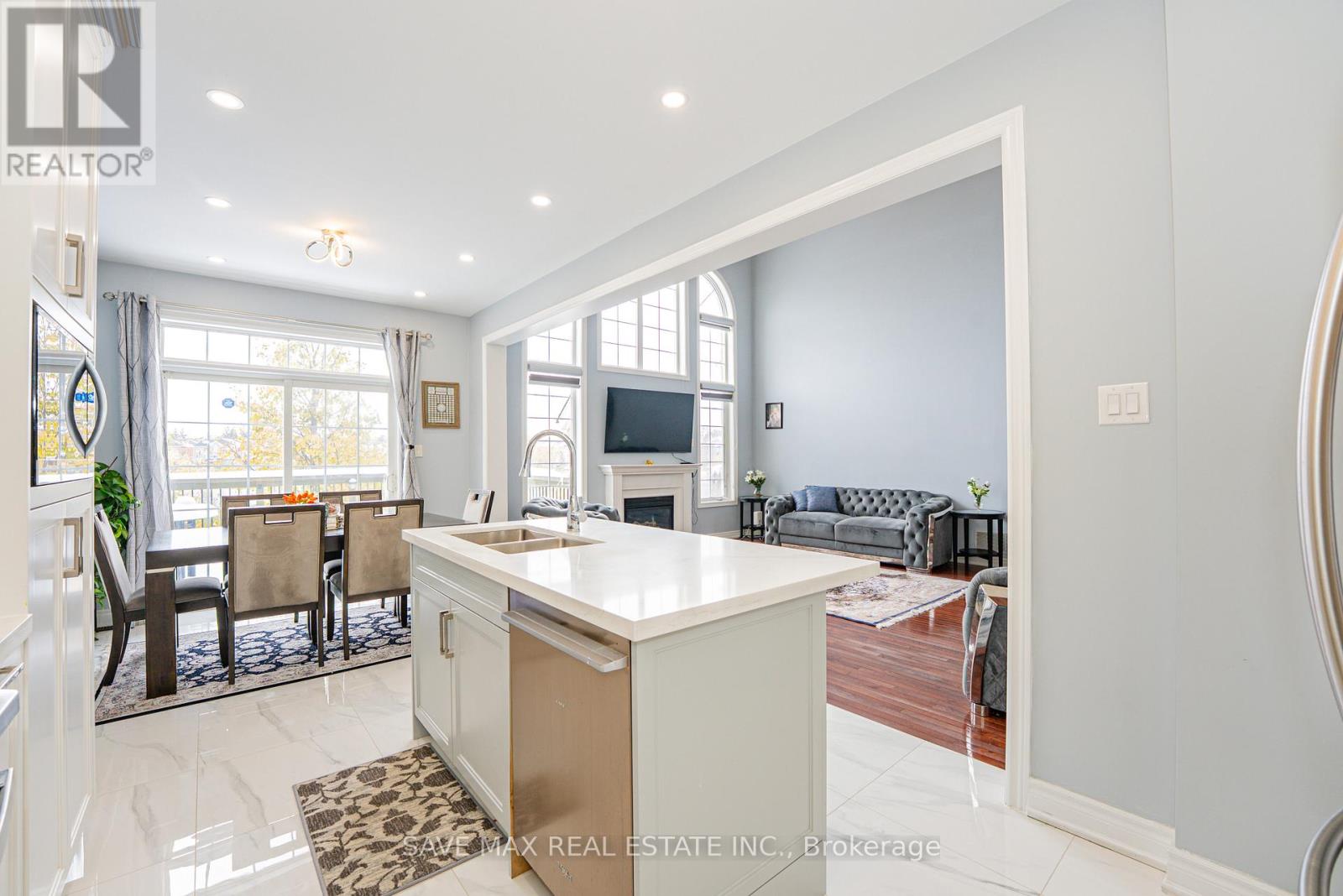 66 Southlake Boulevard, Brampton, Ontario L6V 4P1 - Photo 16 - W12542836