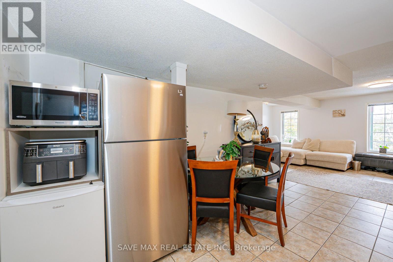 66 Southlake Boulevard, Brampton, Ontario L6V 4P1 - Photo 46 - W12542836