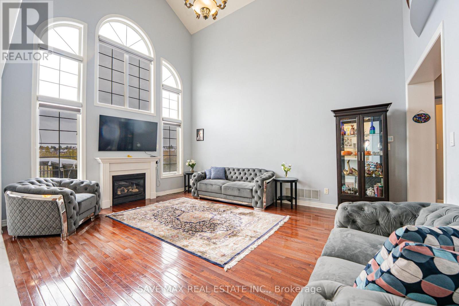 66 Southlake Boulevard, Brampton, Ontario L6V 4P1 - Photo 11 - W12542836