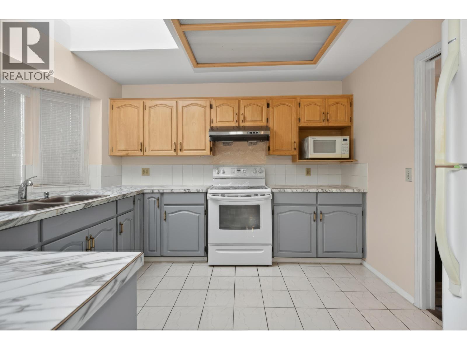 9271 Boyd Court, Richmond, British Columbia V6Y 3N9 - Photo 9 - R3067599