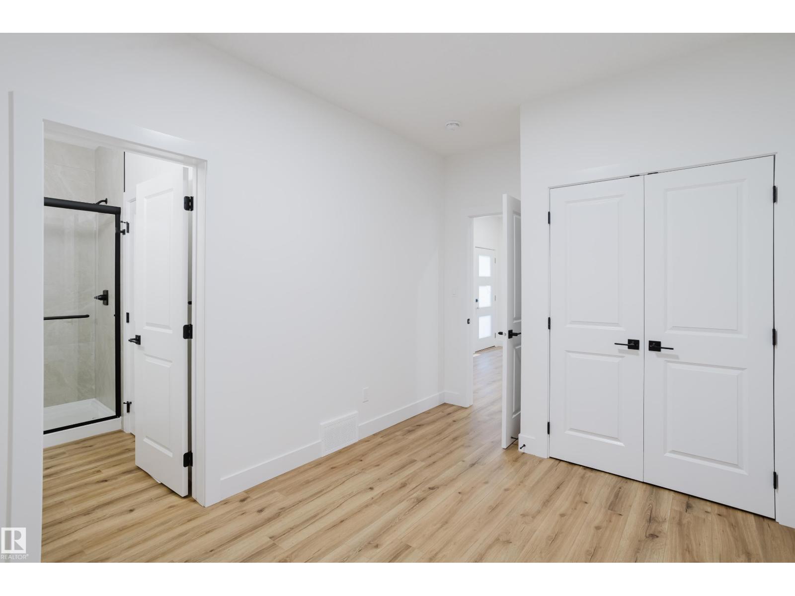 713 Elderberry Cl Nw, Edmonton, Alberta  T6M 3J6 - Photo 7 - E4465821