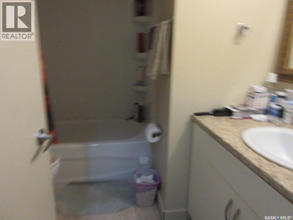 1817 Quebec Street, Regina, Saskatchewan  S4P 1J6 - Photo 10 - SK024097