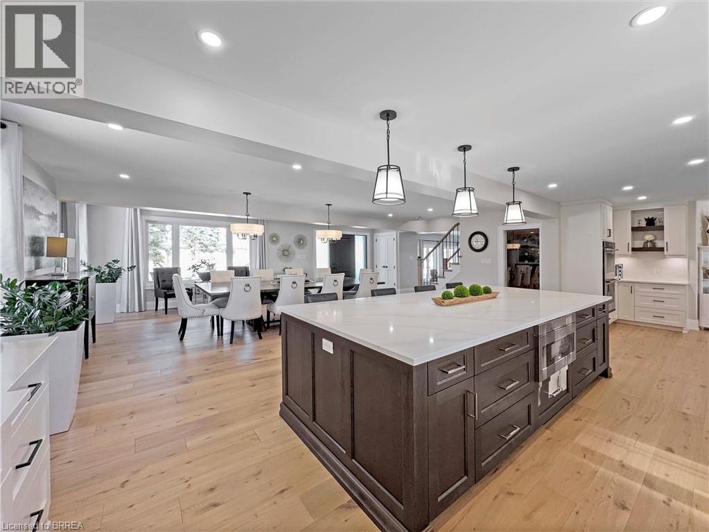 360 Robinson Road, Brantford, Ontario  N3T 5L7 - Photo 10 - 40785671