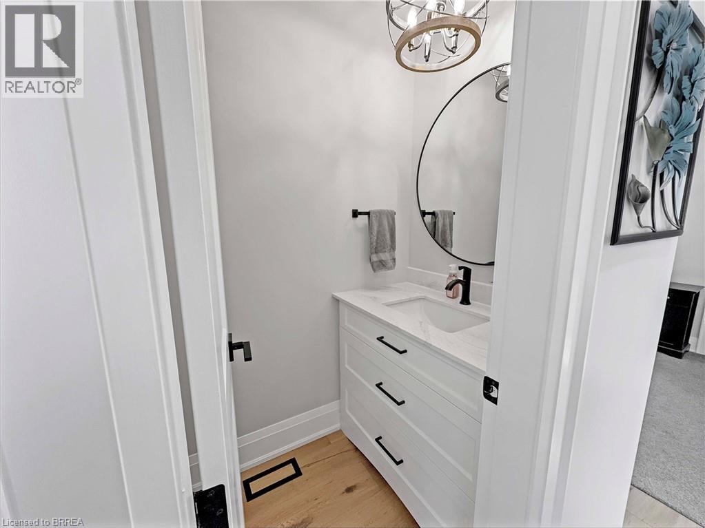 360 Robinson Road, Brantford, Ontario  N3T 5L7 - Photo 18 - 40785671