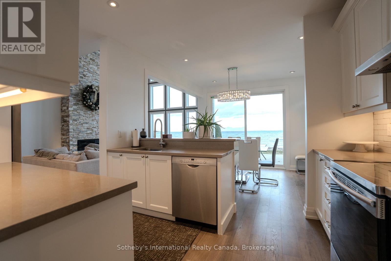 50 Waterfront Circle, Collingwood, Ontario  L9Y 4Z3 - Photo 10 - S12547424