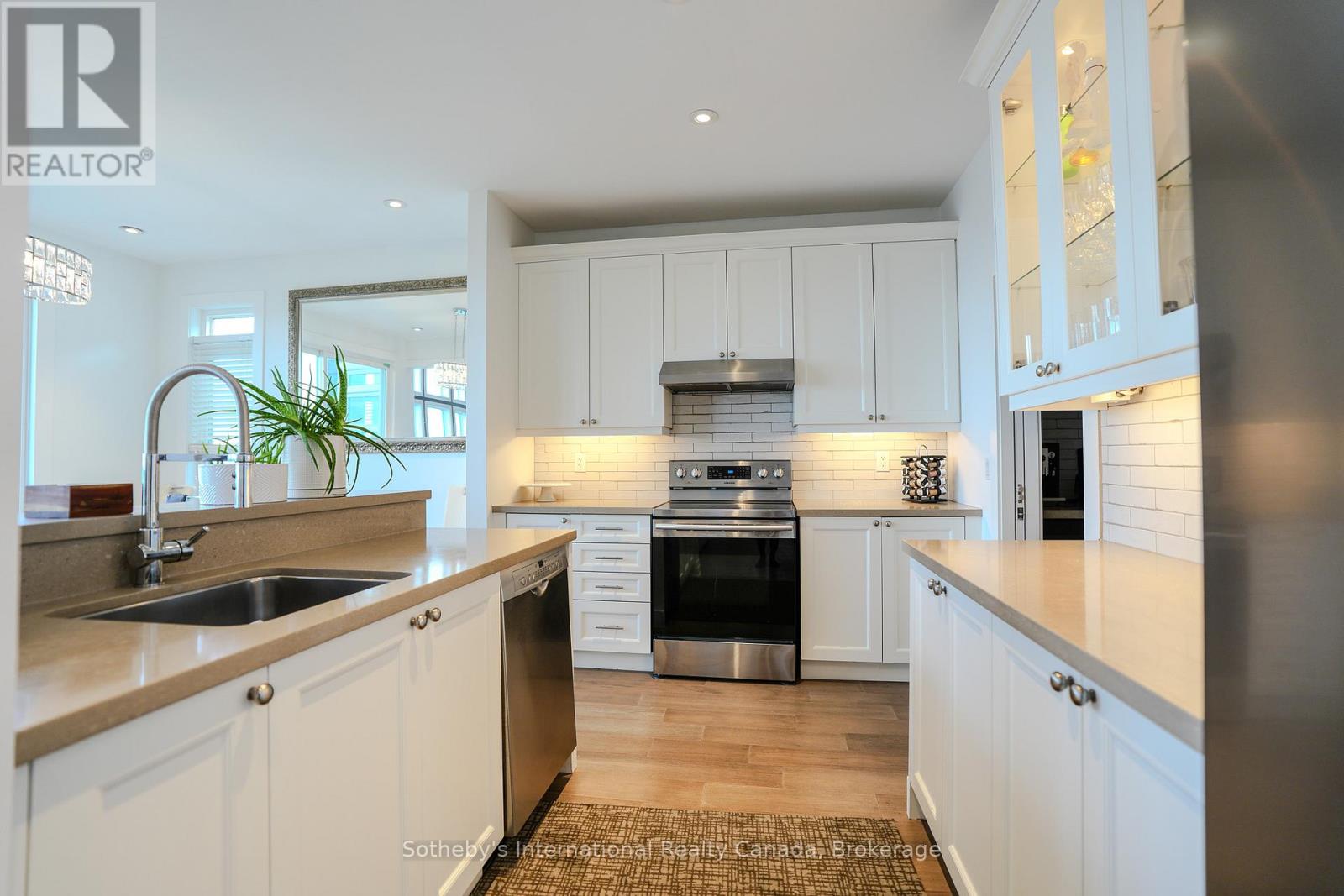 50 Waterfront Circle, Collingwood, Ontario  L9Y 4Z3 - Photo 6 - S12547424