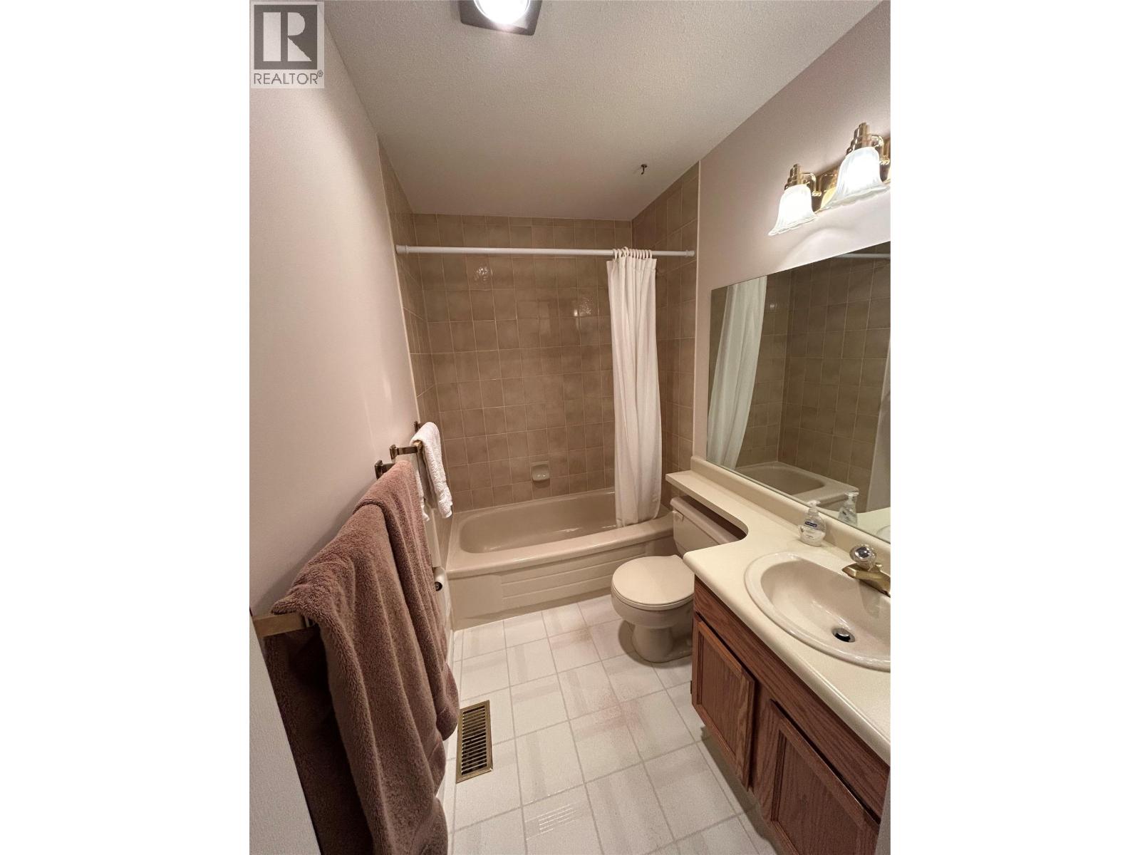 2200 Gordon Drive Unit# 9, Kelowna, British Columbia V1Y 8Y7 - Photo 23 - 10365297