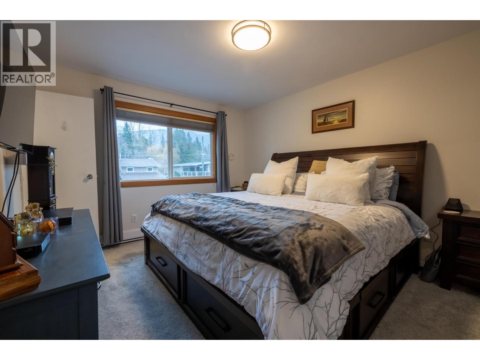 36 Mt Klauer Street, Fernie, British Columbia  V0B 1M3 - Photo 16 - 10368728