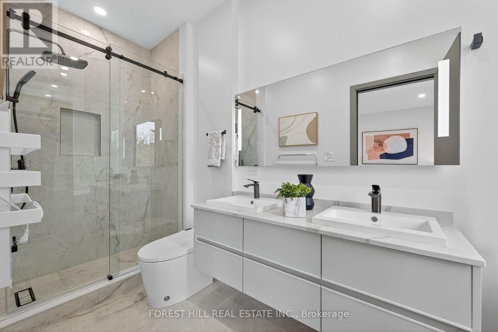 249 Lauder Avenue, Toronto, Ontario M6E 3H5 - Photo 20 - C12547350