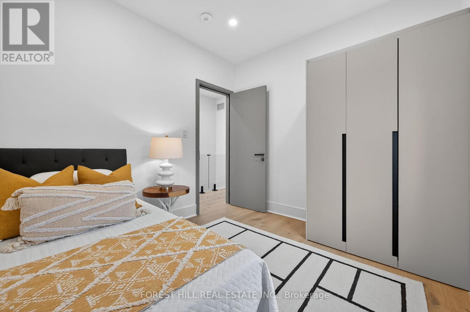 249 Lauder Avenue, Toronto, Ontario M6E 3H5 - Photo 24 - C12547350