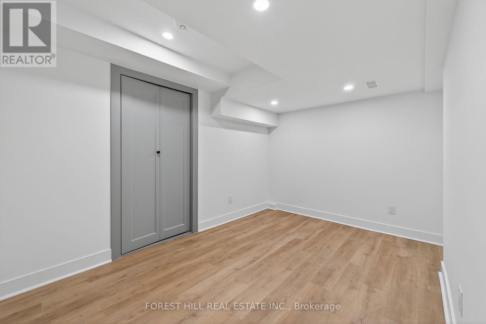 249 Lauder Avenue, Toronto, Ontario M6E 3H5 - Photo 34 - C12547350