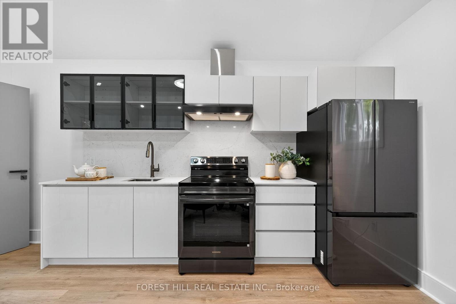 249 Lauder Avenue, Toronto, Ontario M6E 3H5 - Photo 40 - C12547350