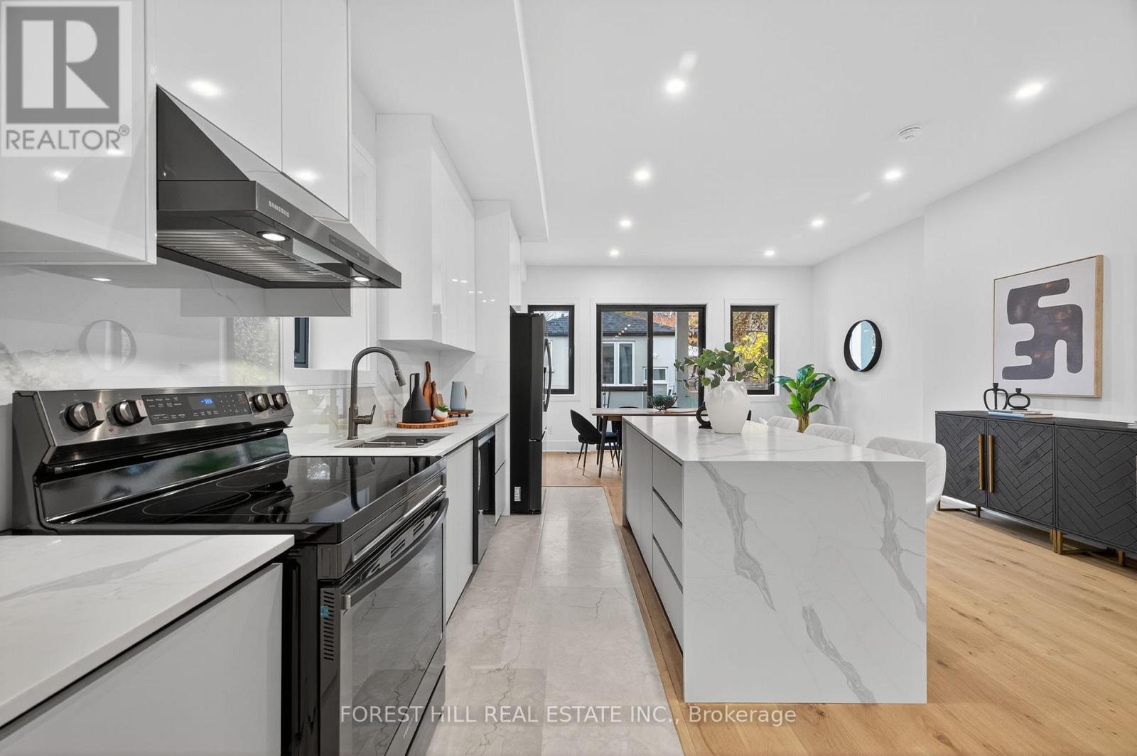 249 Lauder Avenue, Toronto, Ontario M6E 3H5 - Photo 8 - C12547350